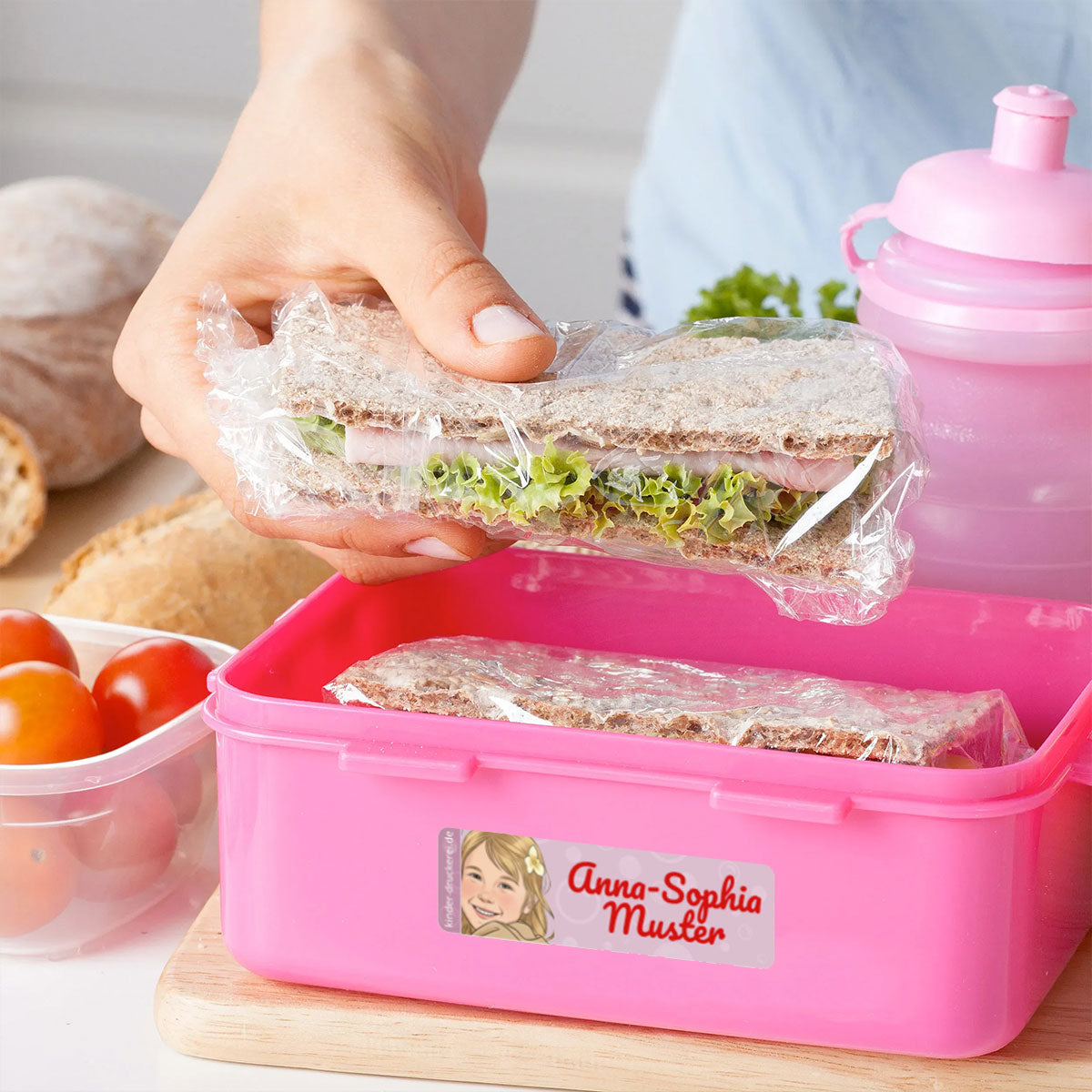 Namensaufkleber Kinder mit Foto | 160er Set mit KI-Portrait - kinder-druckerei.de