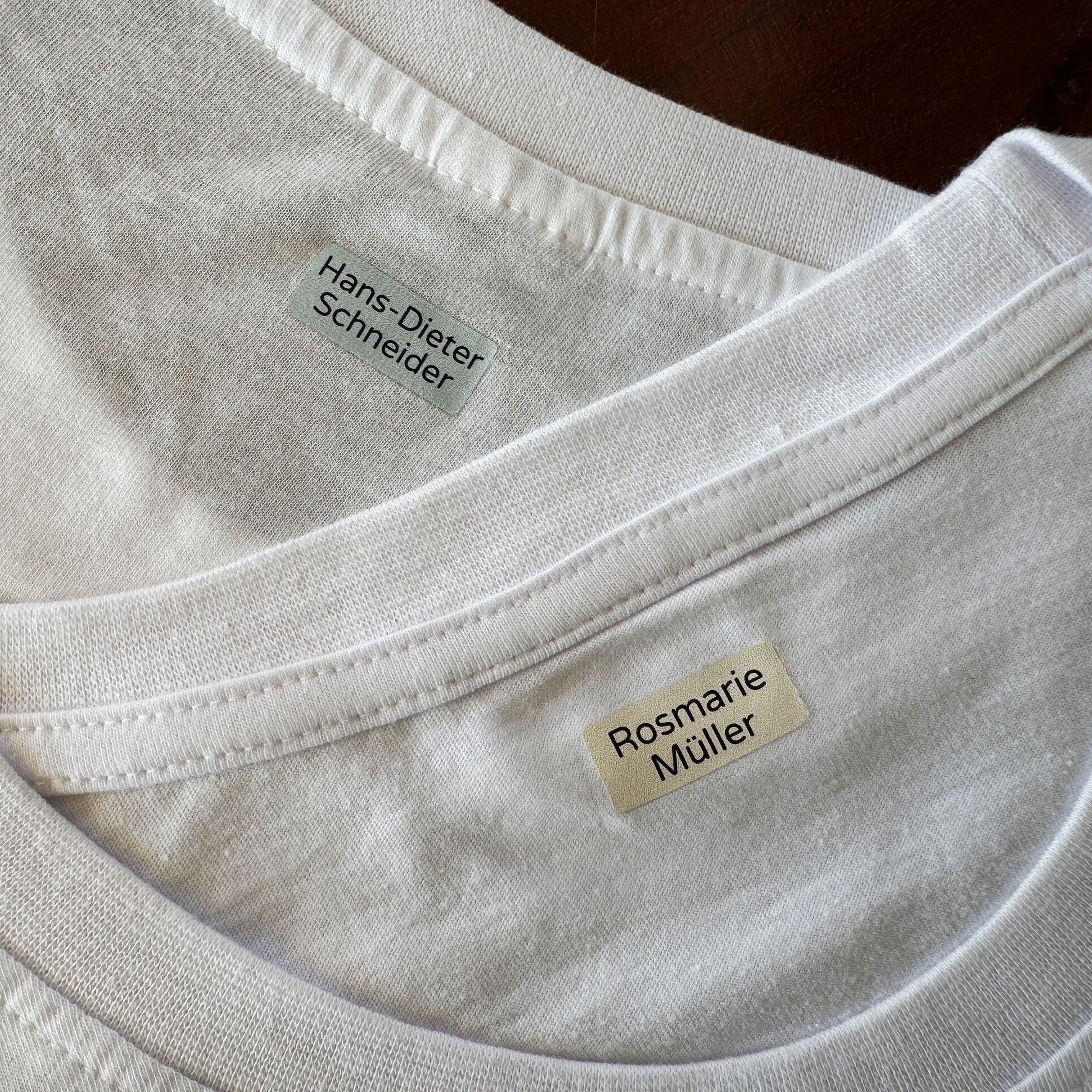 225 Stück Bügeletiketten für Senioren für Kennzeichung im Altenheim / Pflegeheim 30x13 mm - kinder-druckerei.de