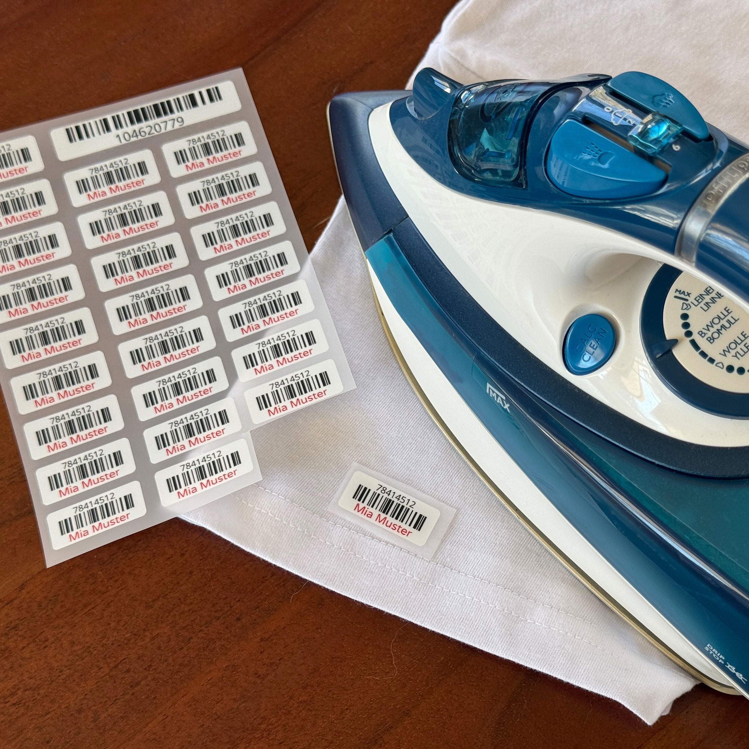 225 Stück Bügeletiketten mit Barcode 30x13 mm - kinder-druckerei.de